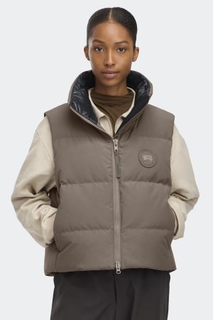 Grandview Cropped Vest Tonal Label