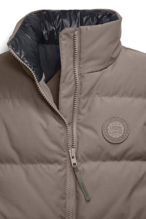 Grandview Cropped Vest Tonal Label