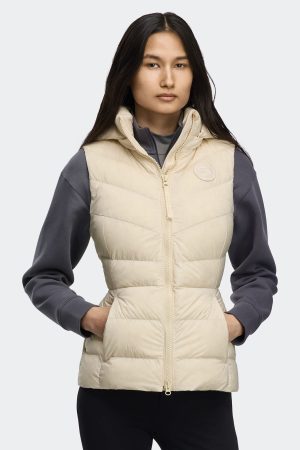 Clair Vest Tonal Label