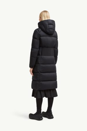 Arredoun Hooded Long Down Jacket