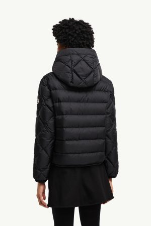 Arvouin Hooded Diamond-Quilted Short Down Jacket