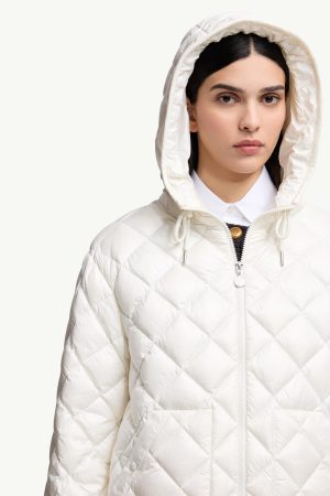 Diamond-Quilted Hooded Short Down Jacket