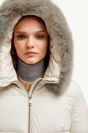 Laichefur Hooded Shearling-Trimmed Short Down Jacket
